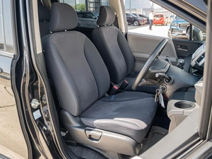 Минивэн Honda Freed 2010 года, 1150000 рублей, Краснодар