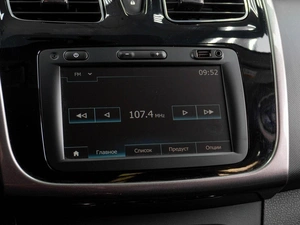 Седан Renault Logan Stepway 2018 года, 689000 рублей, Тюмень