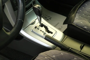 Седан Toyota Corolla 2010 года, 1139000 рублей, Омск