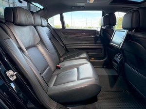 Седан BMW 7 серия 2015 года, 1999000 рублей, Уфа