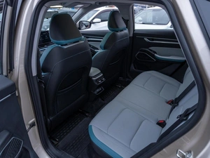 Седан Geely Emgrand 2023 года, 1929000 рублей, Саратов