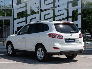 Внедорожник Hyundai Santa Fe 2011 года, 1570000 рублей, Волгоград