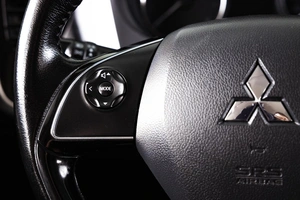 Внедорожник Mitsubishi Outlander 2015 года, 1699000 рублей, Пермь