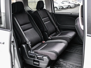 Минивэн Nissan Serena 2019 года, 2239000 рублей, Кирилловка