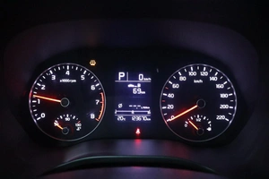 Хэтчбек Kia Rio 2021 года, 1690000 рублей, Курск