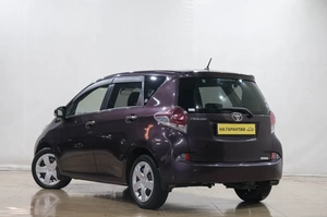 Хетчбэк Toyota Ractis 2014 года, 899000 рублей, Новокузнецк