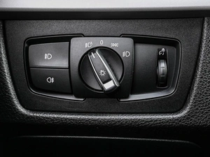 Седан BMW 3 серия 2017 года, 2299000 рублей, Кирилловка