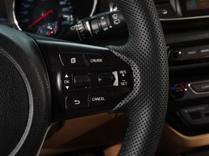 Минивэн Kia Carnival 2018 года, 2649000 рублей, Тверь