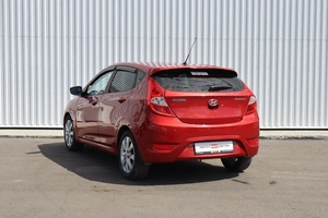Хэтчбек Hyundai Solaris 2011 года, 670000 рублей, Брянск