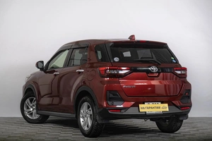 Внедорожник Toyota Raize 2020 года, 1749000 рублей, Томск