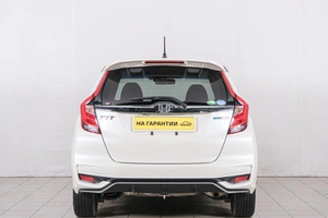 Хетчбэк Honda Fit 2017 года, 1249000 рублей, Красноярск