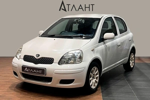 Хетчбэк Toyota Vitz 2004 года, 449000 рублей, Красноярск
