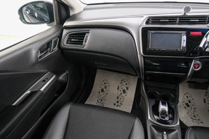 Седан Honda Grace 2015 года, 1079000 рублей, Красноярск