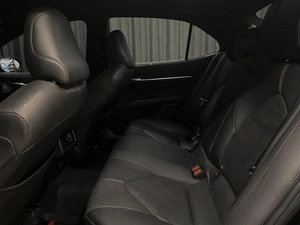 Седан Toyota Camry 2021 года, 3200000 рублей, Красноярск