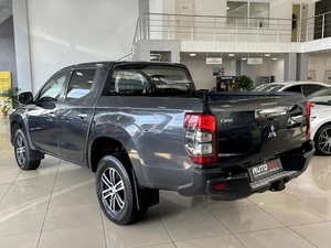 Пикап Mitsubishi L200 2021 года, 2497000 рублей, Солонцы
