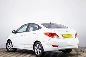 Седан Hyundai Solaris 2012 года, 529000 рублей, Пермь