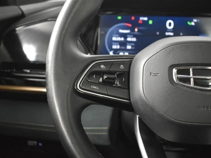 Внедорожник Geely Monjaro 2023 года, 3498900 рублей, Казань