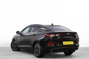 Лифтбек JAC J7 2023 года, 1589000 рублей, Барнаул