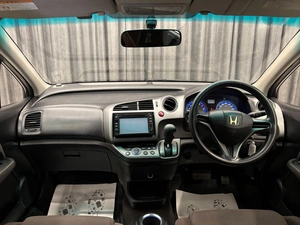 Минивэн Honda Stream 2007 года, 860000 рублей, Красноярск
