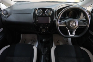 Хетчбэк Nissan Note 2018 года, 1179000 рублей, Омск