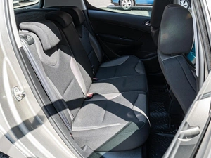 Хетчбэк Peugeot 308 2010 года, 570000 рублей, Краснодар
