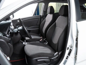 Хетчбэк Hyundai Solaris 2013 года, 1049000 рублей, Волгоград