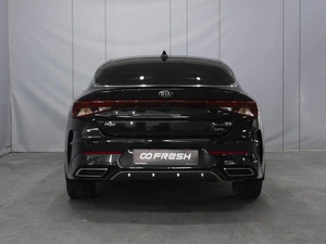 Седан Kia K5 2021 года, 2340000 рублей, Омск