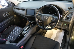 Внедорожник Honda Vezel 2016 года, 1659000 рублей, Омск