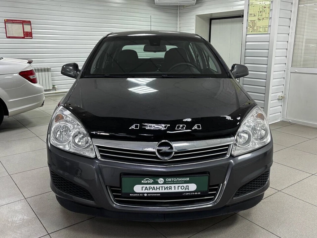 Хетчбэк Opel Astra 2011 года, 515000 рублей, Ачинск