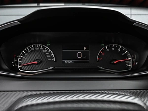 Внедорожник Peugeot 2008 2021 года, 2099000 рублей, Кирилловка