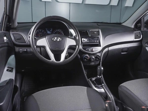 Седан Hyundai Accent 2011 года, 800000 рублей, Ростов-на-Дону