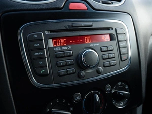 Хетчбэк Ford Focus 2008 года, 475000 рублей, Волгоград