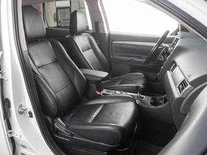Внедорожник Mitsubishi Outlander 2012 года, 1529000 рублей, Тюмень
