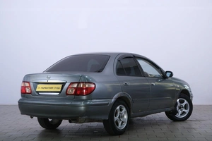 Седан Nissan Bluebird Sylphy 2002 года, 379000 рублей, Омск
