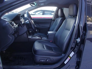 Седан Toyota Camry 2015 года, 2160000 рублей, Владимир