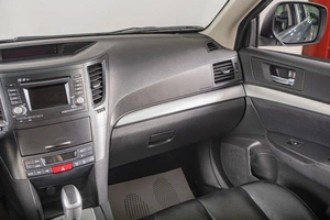 Универсал Subaru Outback 2012 года, 1399000 рублей, Томск