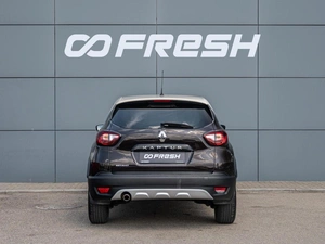 Внедорожник Renault Kaptur 2018 года, 1350000 рублей, Краснодар