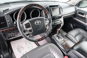Внедорожник Toyota Land Cruiser 2010 года, 3499000 рублей, Красноярск