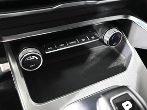 Внедорожник Geely Coolray 2020 года, 1880000 рублей, Ставрополь