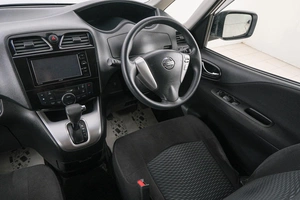 Минивэн Nissan Serena 2015 года, 1489000 рублей, Красноярск