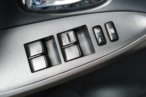 Внедорожник Toyota RAV4 2009 года, 1299000 рублей, Тюмень