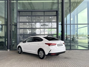 Седан Hyundai Solaris 2021 года, 1780000 рублей, Уфа