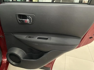 Внедорожник Nissan Qashqai 2011 года, 1087000 рублей, Солонцы