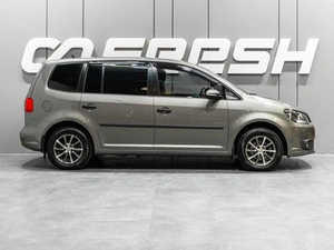 Минивэн Volkswagen Touran 2011 года, 869000 рублей, Тюмень