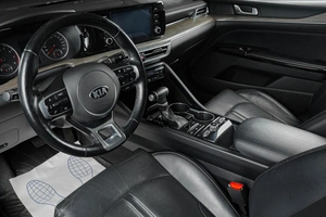Седан Kia K5 2020 года, 2349000 рублей, Тюмень