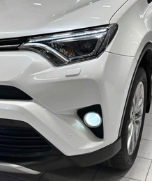Внедорожник Toyota RAV4 2017 года, 2597000 рублей, Красноярск