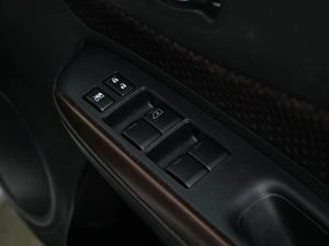 Хетчбэк Nissan Note 2019 года, 1357434 рублей, Москва