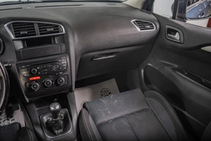 Хетчбэк Citroen C4 2012 года, 599000 рублей, Томск