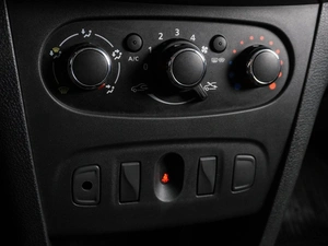 Хетчбэк Renault Sandero Stepway 2022 года, 1237000 рублей, Воронеж