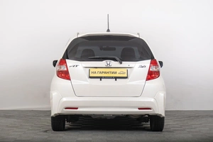 Хетчбэк Honda Fit 2013 года, 1069000 рублей, Томск
